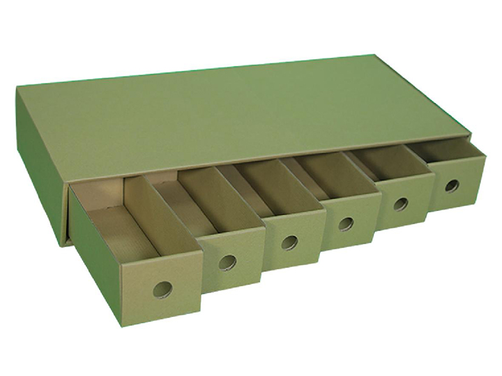 Storage box